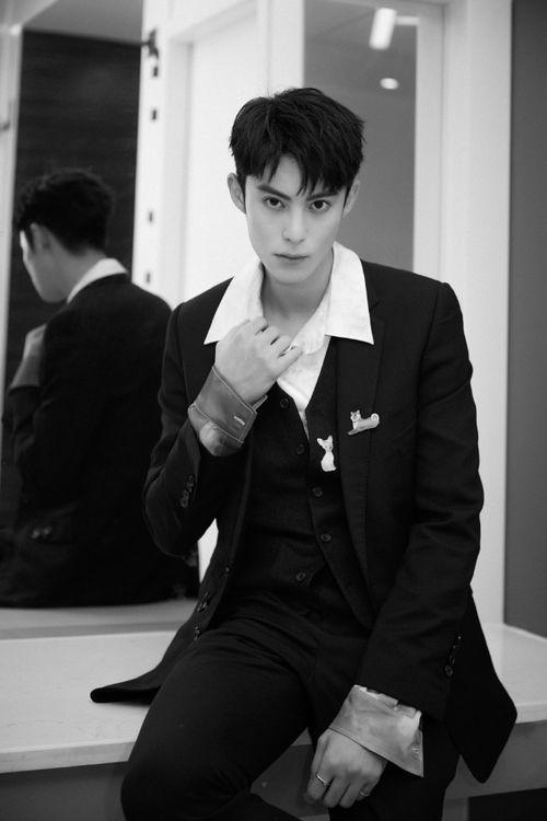 王鹤棣爆料新闻最新消息,揭秘娱乐圈不为人知的幕后故事